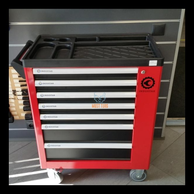 Tööriistakäru koos tööriistadega Industar