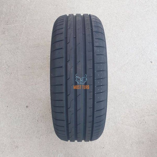265/35R18 97Y XL RoadX RXmotion DU71