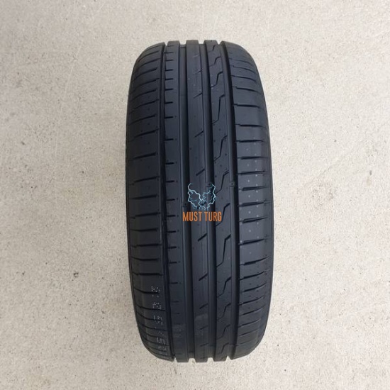 275/35R19 100Y XL RoadX RXmotion DU71