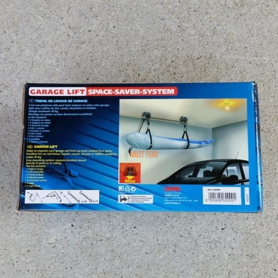 Hanging system in the garage