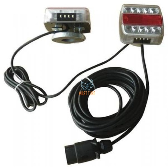 LED tail light set with magnetic mounting