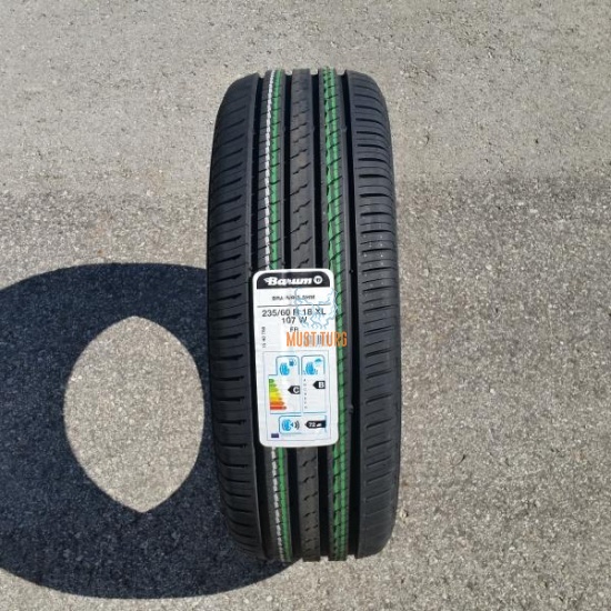 235/60R18 107W XL FR Barum Bravuris 5HM