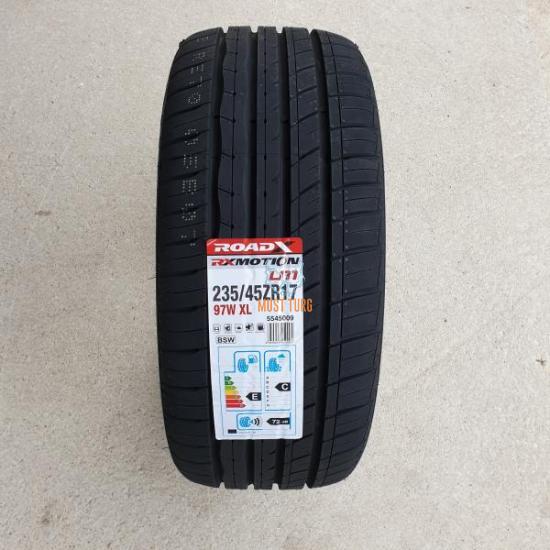 235/45R17 97W XL RoadX RXmotion U11