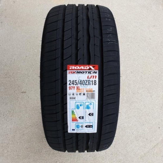 245/40R18 97Y XL RoadX RXmotion U11