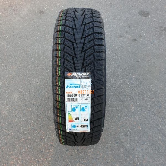 185/65R15 92T XL Hankook Winter i*cept IZ2 W616 M+S lamellrehv