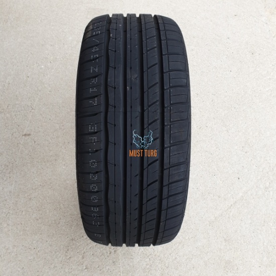 205/50R17 93W XL RoadX RXMotion U11