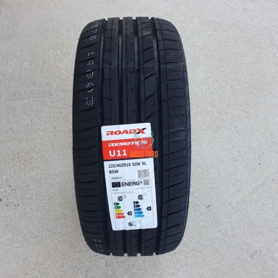 225/40R18 92W XL RoadX RXmotion U11