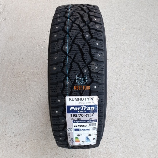 195/70R15C 104/102R Kumho Portran CW11 studded