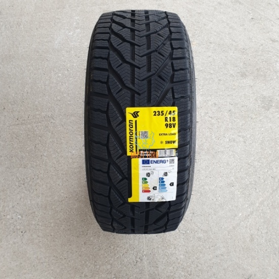 235/45R18 98V XL Kormoran Snow M+S lamellrehv by Michelin