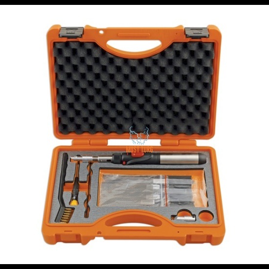 Plastic repair kit with gas