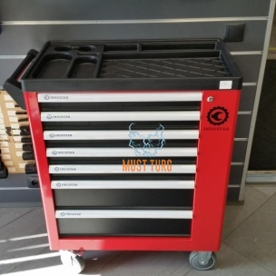 Tool trolley with tools