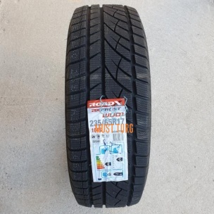 235/65R17 104S RoadX Frost WU01 M+S lamellrehv