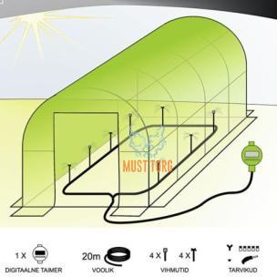 Automatic watering system for greenhouse