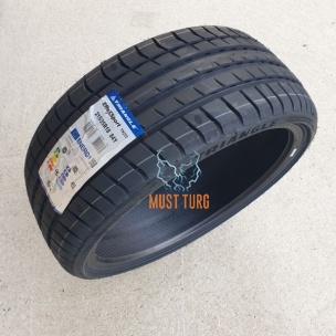 215/35R18 84Y XL Triangle Effexsport TH202 DOT24