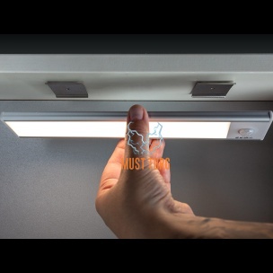 Indoor light with 1000mAh battery and motion sensor 230x41x9mm