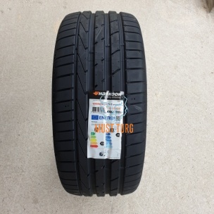 235/45R17 97Y XL Hankook Ventus S1 Evo2 K117