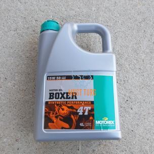 Motorcycle oil 15W50 Motorex Boxer 4T 4L specially for BMW